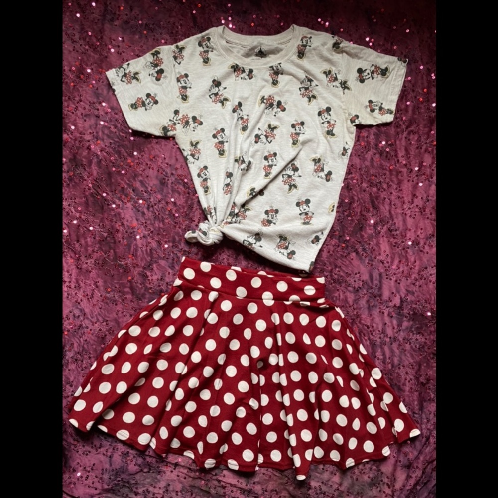 Disney Store Minnie Mouse Graphic Tee and Skater Skirt Set Bundle Lot XS